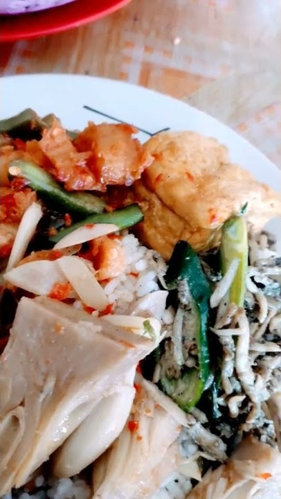 Tempat Makan Siang Enak Di Rumah Makan Kabita Parungkuda Sukabumi