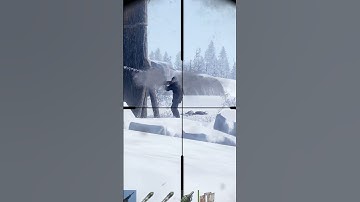 RUST - RAID DEFENSE VS A BOX OF ROCKETS! #shorts