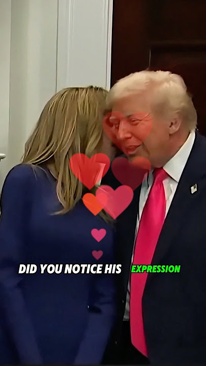 Download lagu Did you notice his expression? Trump's actions seemed a bit intriguing#shorts #celebrity #trump