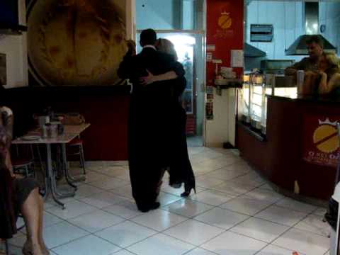 Javier Diaz y Helena Fernandez tango