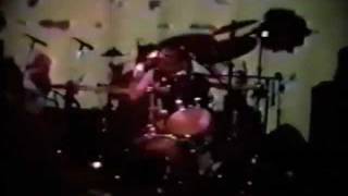 15. Heater Moves and Eyes - Melvins - Kennel Club, San Francisco, CA - 4.24.92