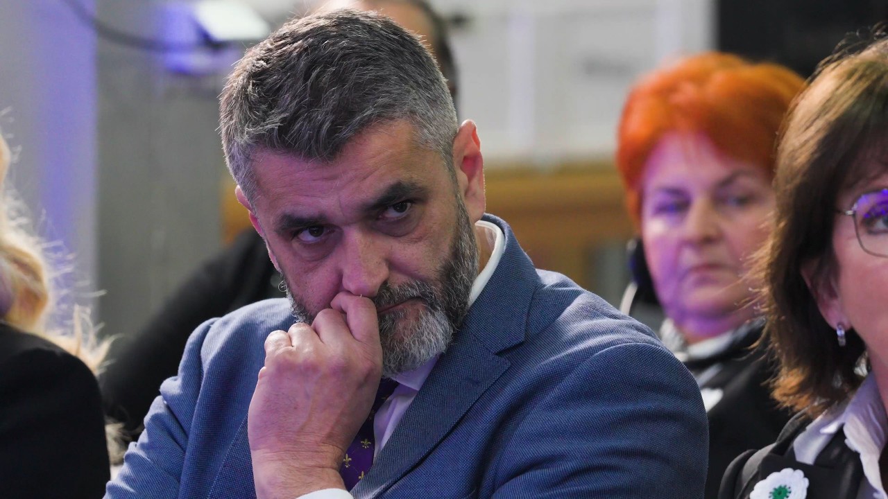 Direktor Memorijalnog centra Srebrenica upozorio na kampanju protiv Bošnjaka