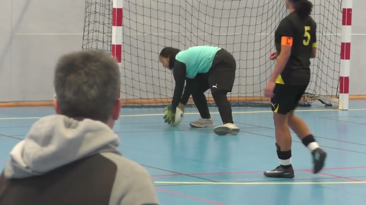 U 15 F Futsal Demi finale 20 12 25