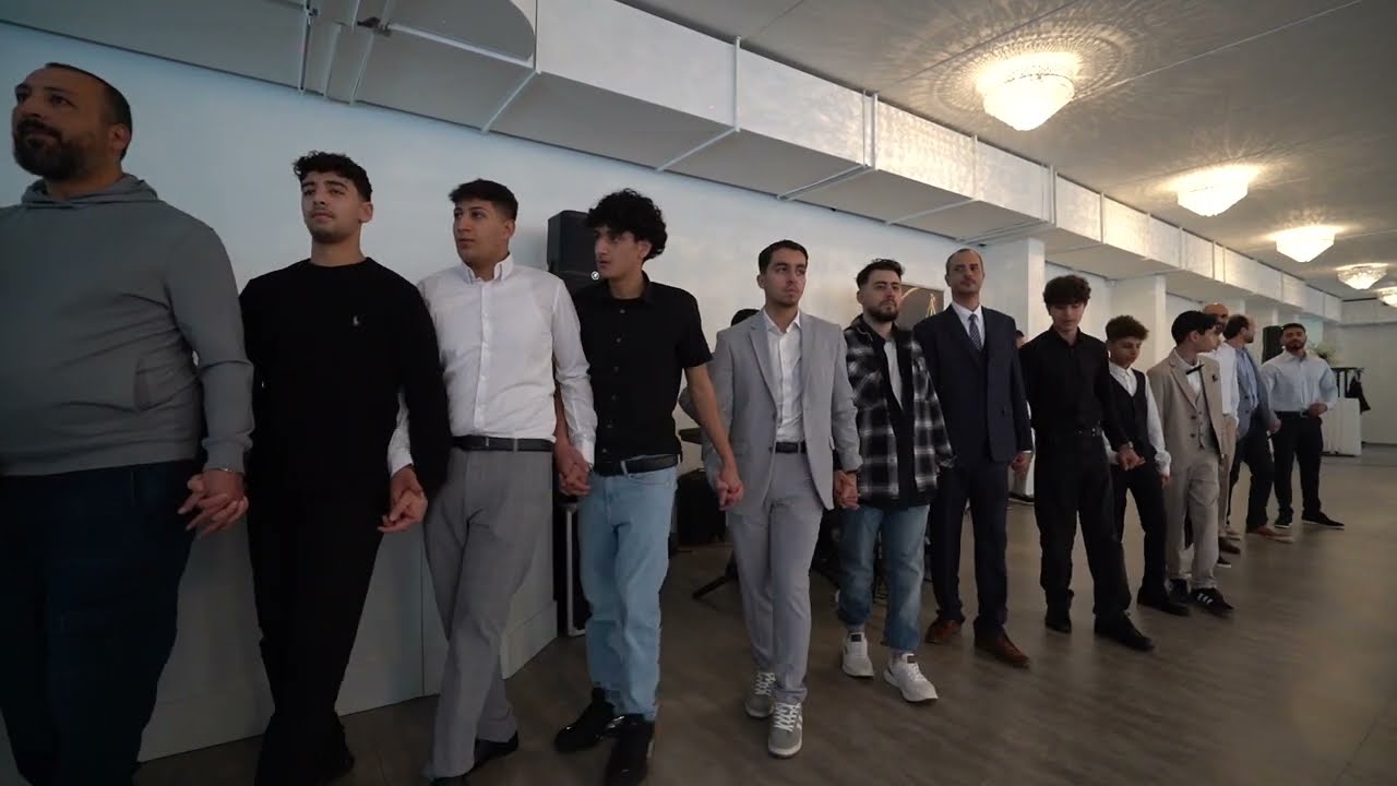 افراح عشيرة الهوادجة في هولندا  عرس الشاب( احمد عزالدين الرفاعي )