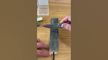 How I strop & hone my blades to keep them crazy sharp is simple but patience will give you results!