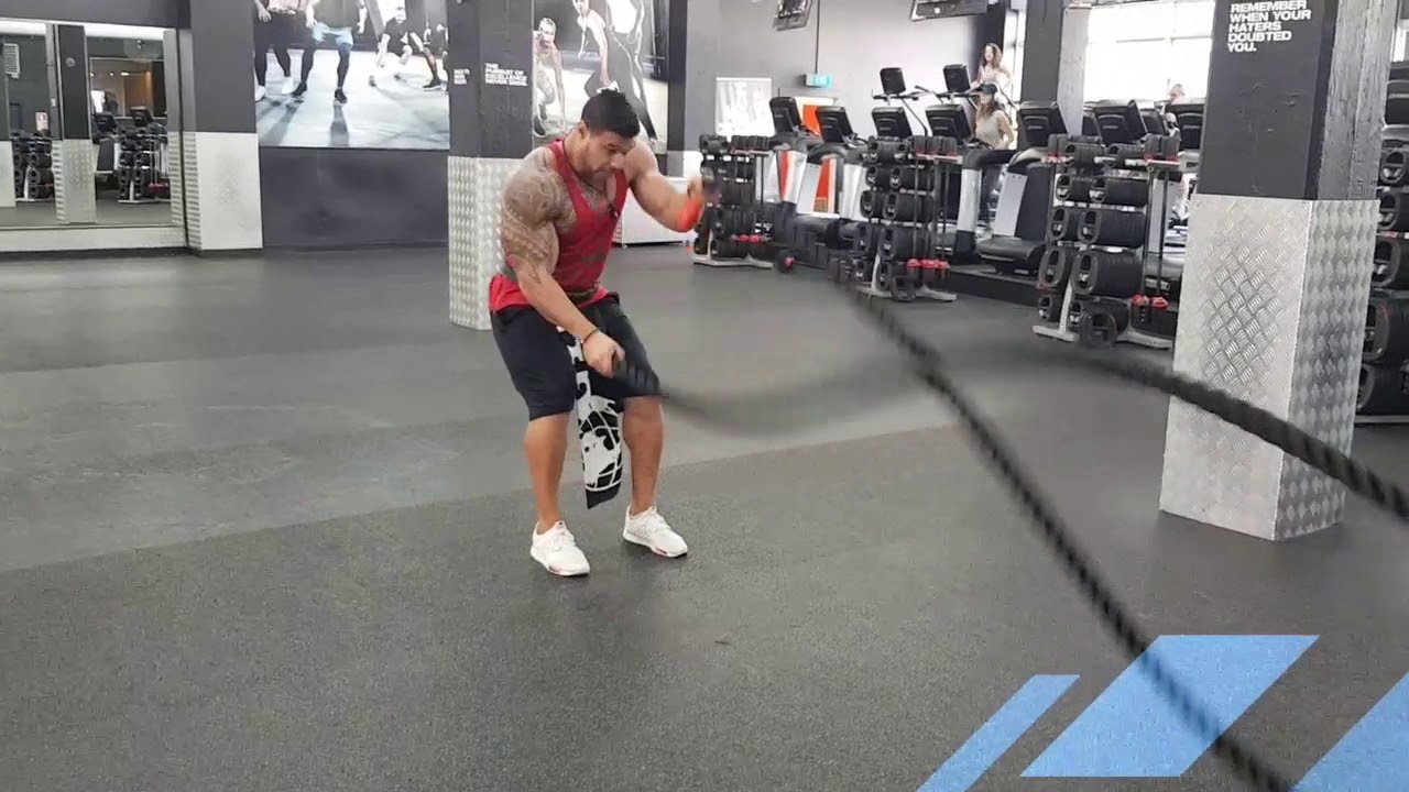 Battle Ropes Grant Pieterse Demonstrating 3 Variations.