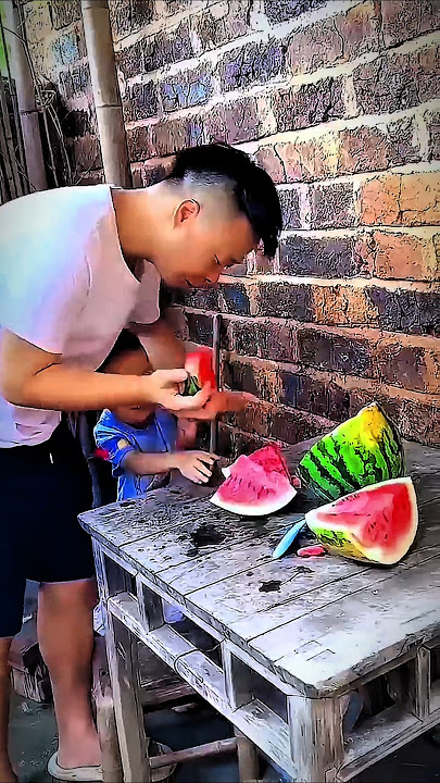 বাবা গলুকে তরমুজ খেতে দিলোনা😢/#shorts #kidszone #shortvideo #shortsfeed #viralshorts #funny #youtube
