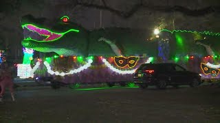 Floats in the Oaks opens to lines of cars