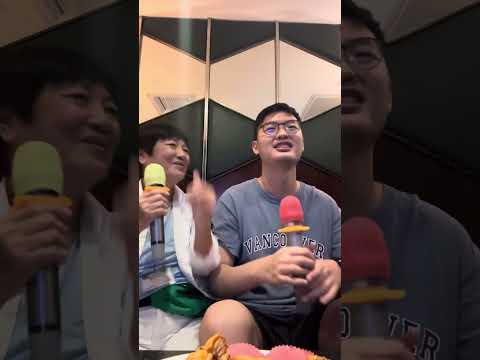 街頭藝人加楓 🍁 - 《天真活潑又美麗》（原唱者：甄妮）