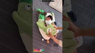 Why Does My Baby Cry When Put Down? Try The Baby Soothing Hand Pillow