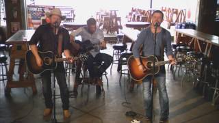 Randy Rogers & Wade Bowen "Til It Does" ACOUSTIC PERFORMANCE chords