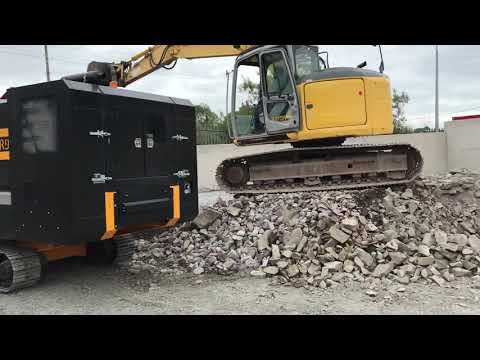 ROCO R9 Jaw Crusher Demo