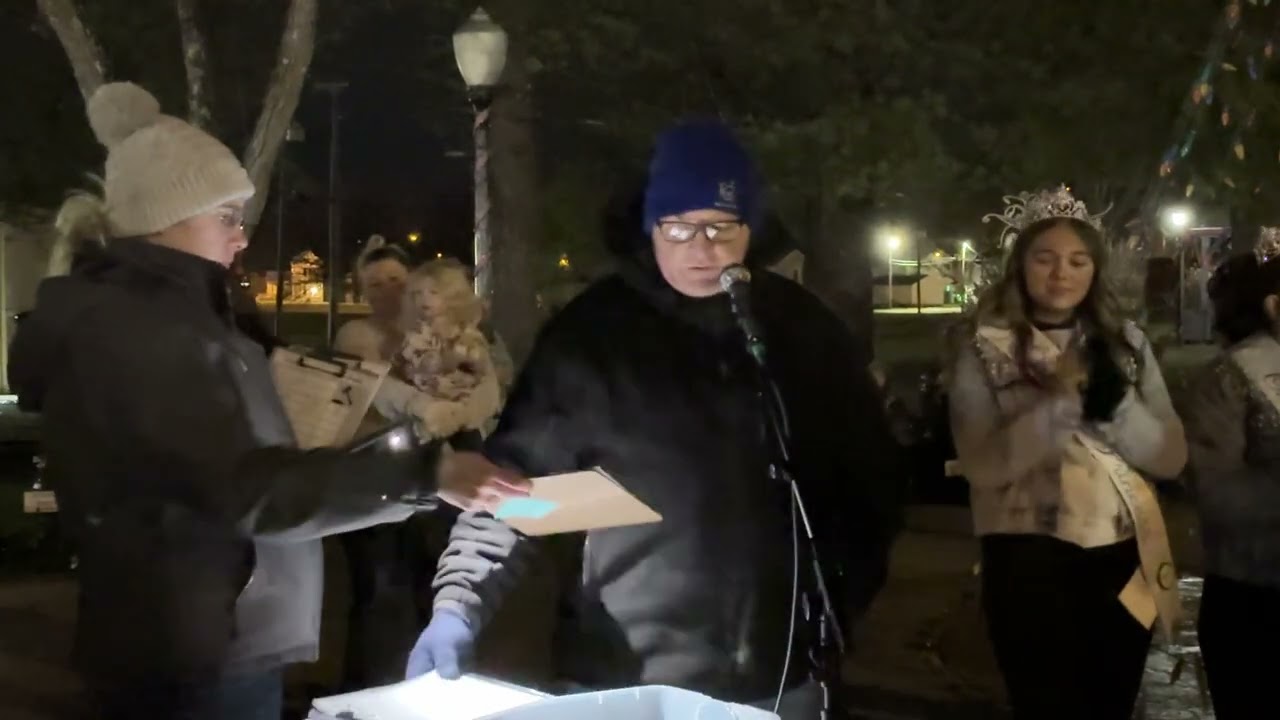 Общество Уэллстона Огайо объявляет имена победителей розыгрыша венков и оружия!