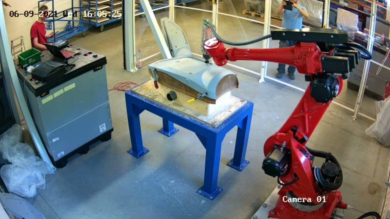 Frézovací robot SoliCAD / COMAU NJ 60