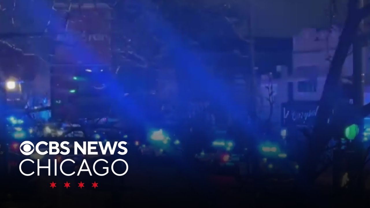 Large police presence seen near bar in Chicago's Gage Park neighborhood