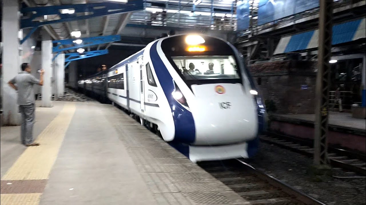 Inaugural Run 20902 GNC MMCT Vande Bharat Express YouTube Inaugural Run 20902 GNC MMCT Vande Bharat Express YouTube