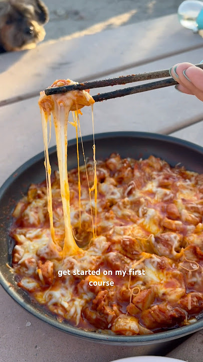 What to eat at camping (spicy buldak) #camping #foodie #whatieatinaday #korean #mukbang #carcamping