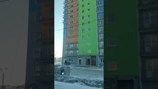 Видео Солнечный Альфа дом №8 придомовая территория, проспект Молодёжный №19 от Евгений Григорьев, Молодёжный проспект, Красноярск, Россия