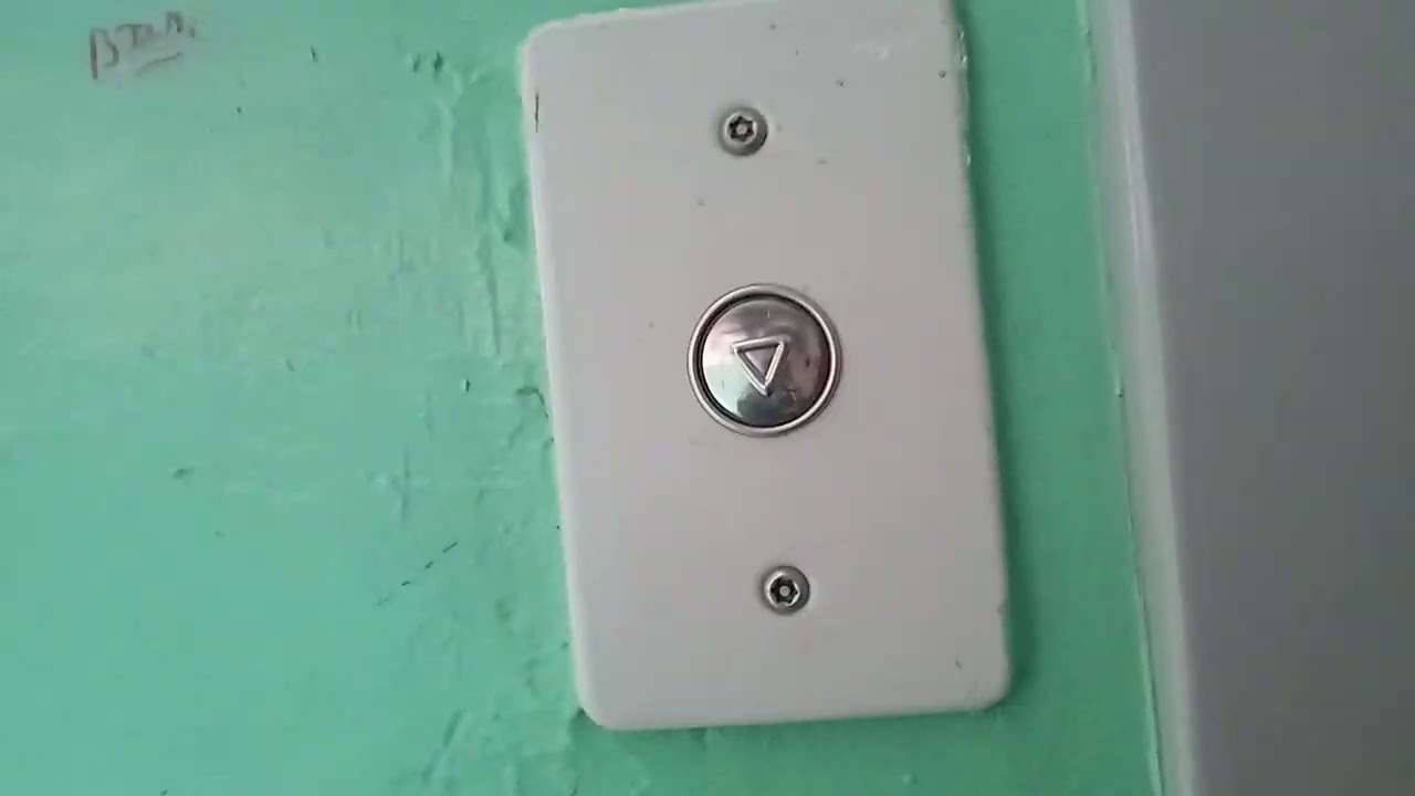 Лифт МЛМ 2016 г/п г/в 400 кг. V=0,71м/с