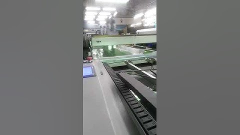 Semi automatic screen printing machine for UV coating