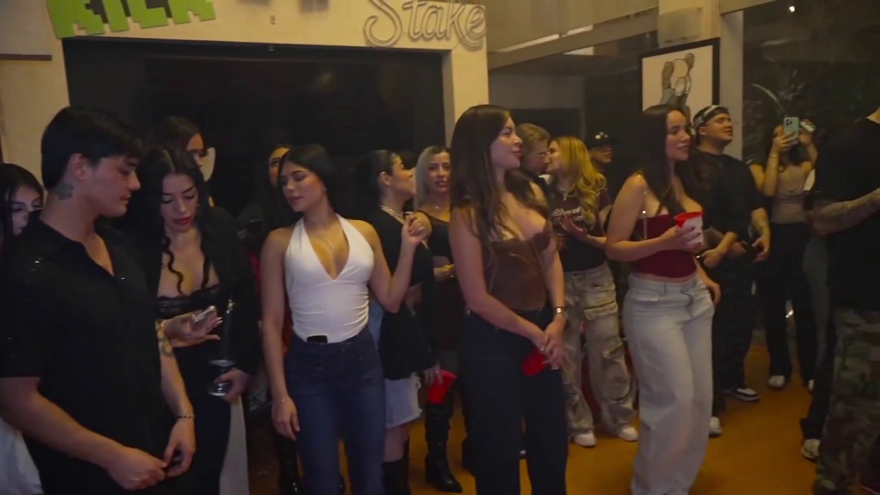 INVITE A MAS DE 20 MUJERES A LA FIESTA MAS EPICA EN LA SHIFU HOUSE