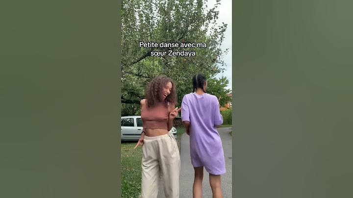 Petite danse avec ma soeur Zendaya🥰 Abonne toi🤡 #zendaya #surprise #famousshorts #humour #star