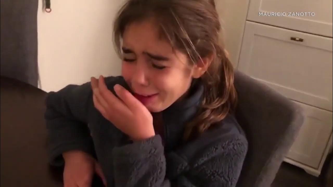 Seal Open Girl Cry Xxx Videos - SoCal girl cries for joy when mom tells her she is returning to school |  ABC7 - YouTube