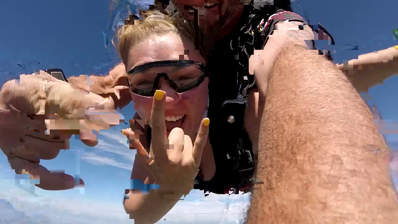 Alexa Calder's Tandem skydive! - YouTube