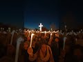 Noche de fuego y fe: “Solo Tú eres Dios” #Católico