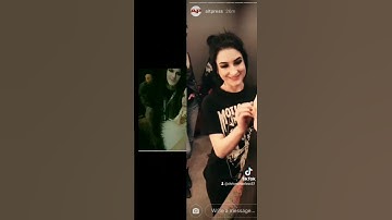 @Cyberlexrp Chris Motionless White Love Chris Motionless heart 🖤💙🖤💙🖤