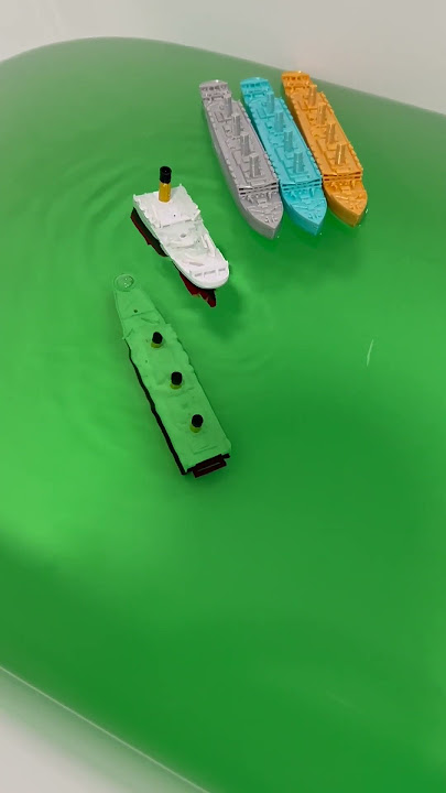 Titanic Sinking Model