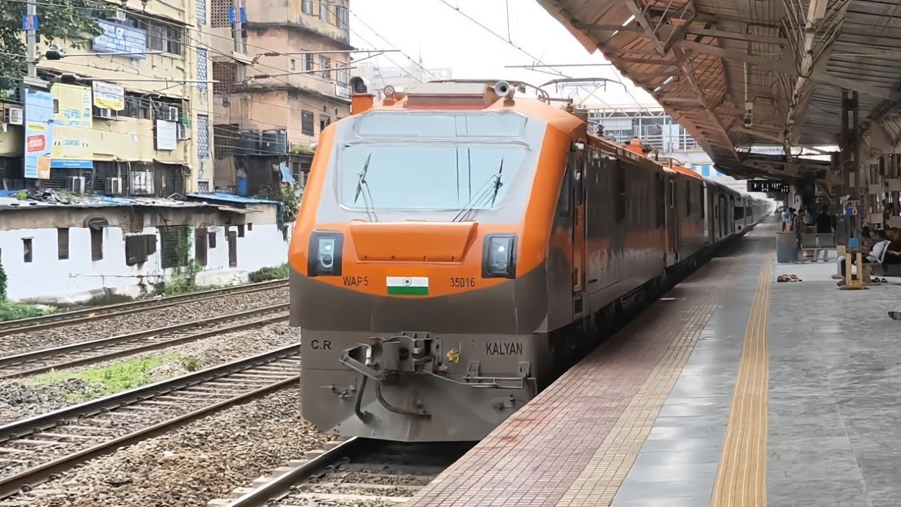 MEGA OFFLINK!!! Chennai Express with Twin Amrit Bharat WAP5