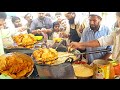 #Yummy , Aloo Pakora In PESHAWAR 😋street food videos