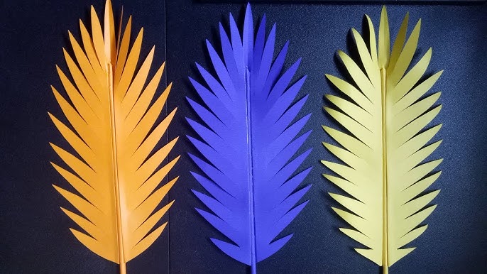 Diycon plumas doradas - Paperblog  Paper feathers, Diy paper, Feather  crafts