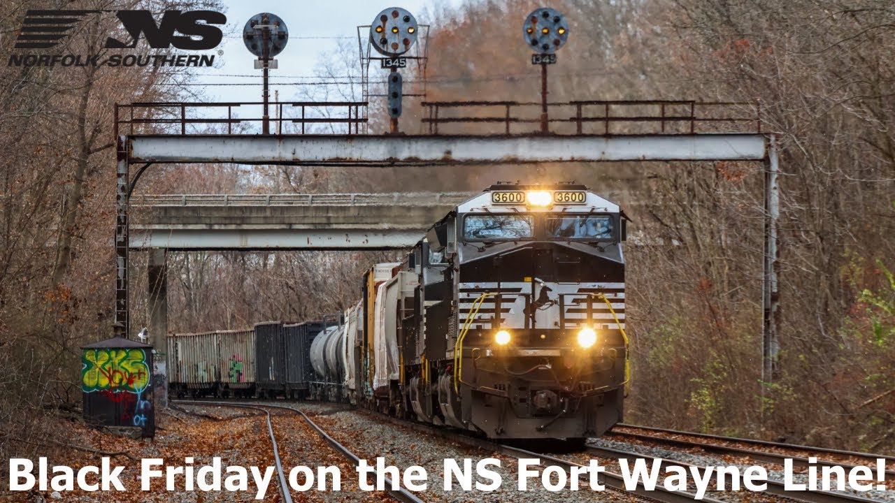 Black Friday Railfanning on the NS Fort Wayne Line! - YouTube