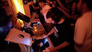 deep house in a paris bar - flabaire &amp; good call at wax bar