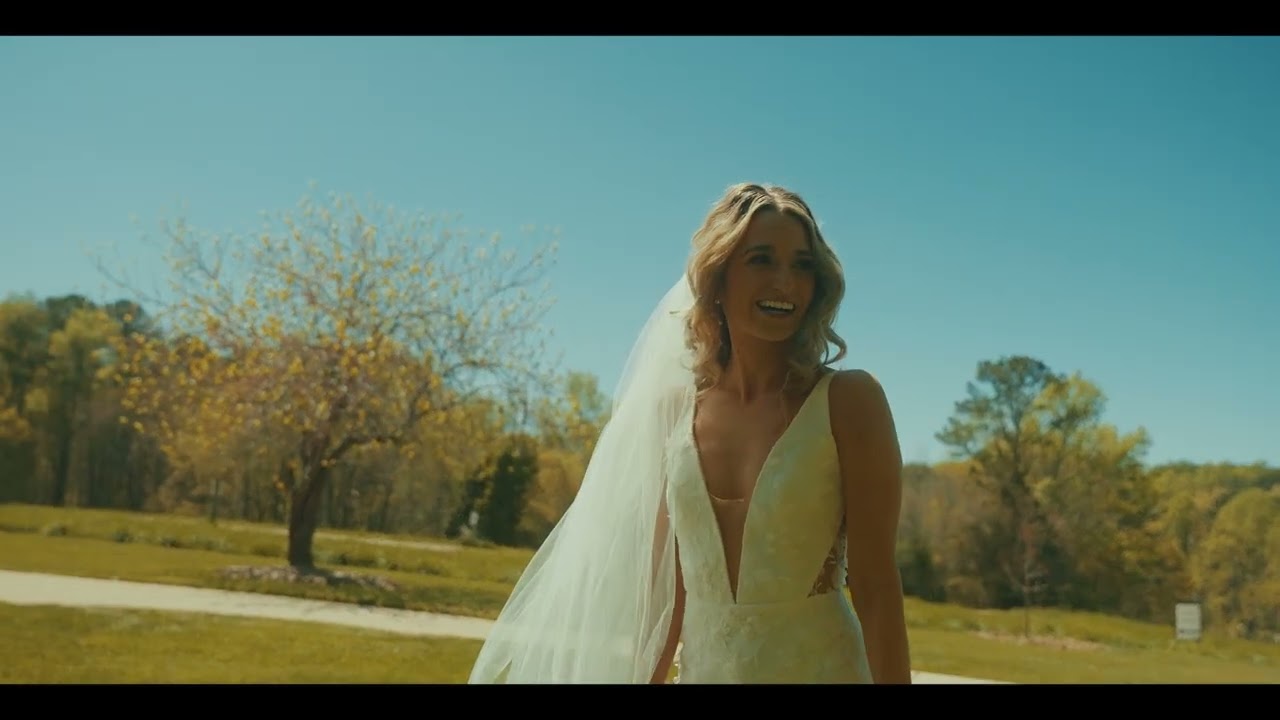 SARAH & GRAHAM'S WEDDING LOVE STORY