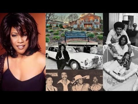 Video: Mary Wilson Net Worth: Wiki, Menikah, Keluarga, Pernikahan, Gaji, Saudara