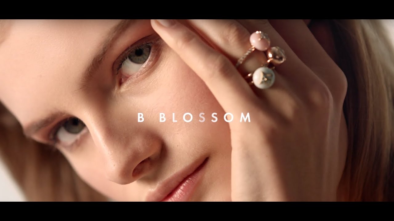 Sophie Turner in Louis Vuitton B Blossom Jewelry Campaign: Pics