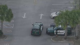 Broward substitute teacher accused of bringing weapon to school