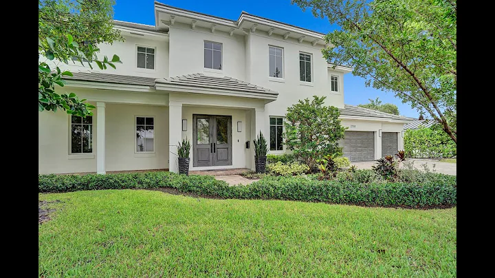 JUST LISTED! A gem in Coral Ridge. 5BD/5BR Pool Ho...