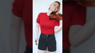 Does this song need any kind of presentation? No