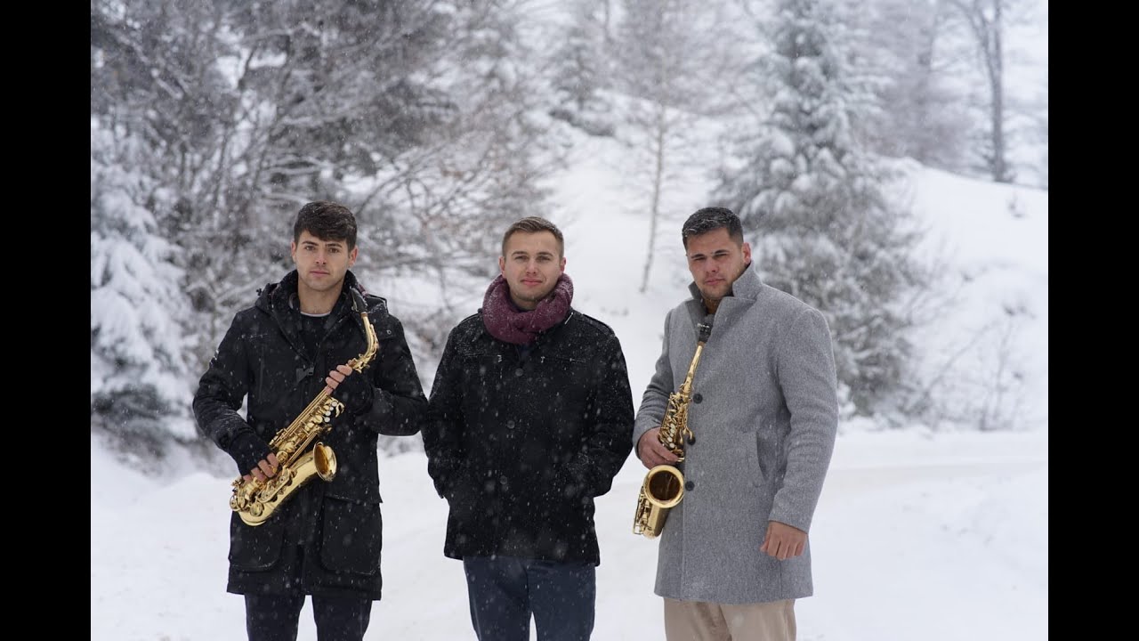 COLIND 2025 🌬❄️!!  Frații Lihoni - Coborât-a, coborât