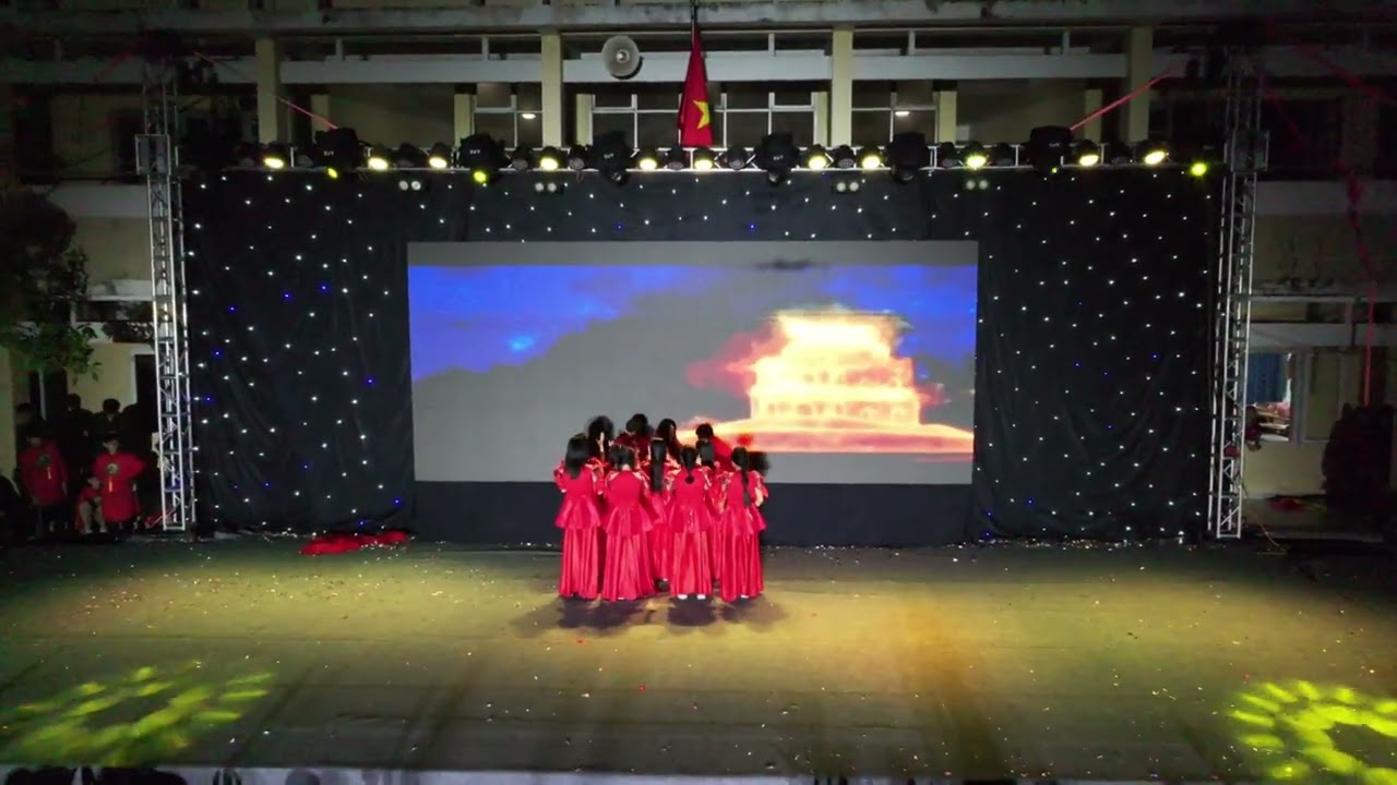 9A1 Kiếp sau vẫn là người Việt Nam