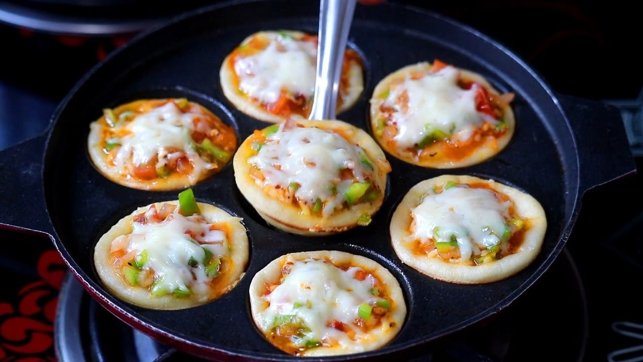 अप्पे पैन में मिनी पिज़्ज़ा,जिसमे मेहनत लगे कम मिनटों में बन जायेंगे ढेर सारे पिज़्ज़ा एकदम Aape Pizza