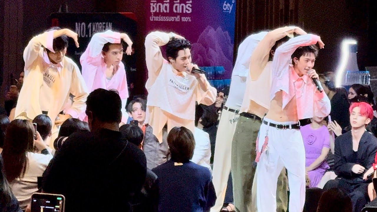 PROXIE โชว์พิเศษ TikTok Shop Trendsetter Runway 2025 at ICONSIAM | Jun 23, 2025