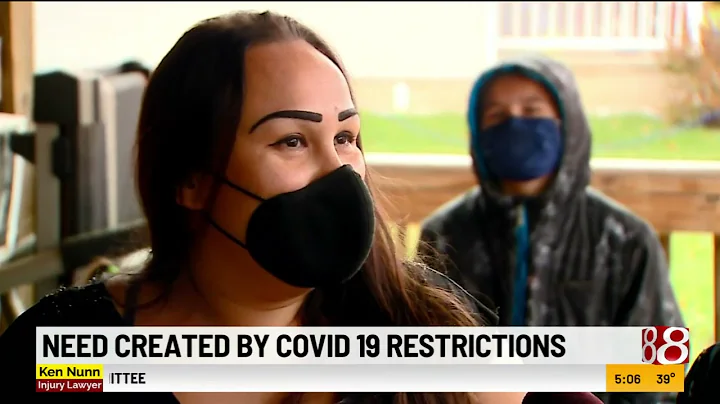 Mozel Sanders Foundation uplifts mom of 8 with 1 millionth Thanksgiving meal