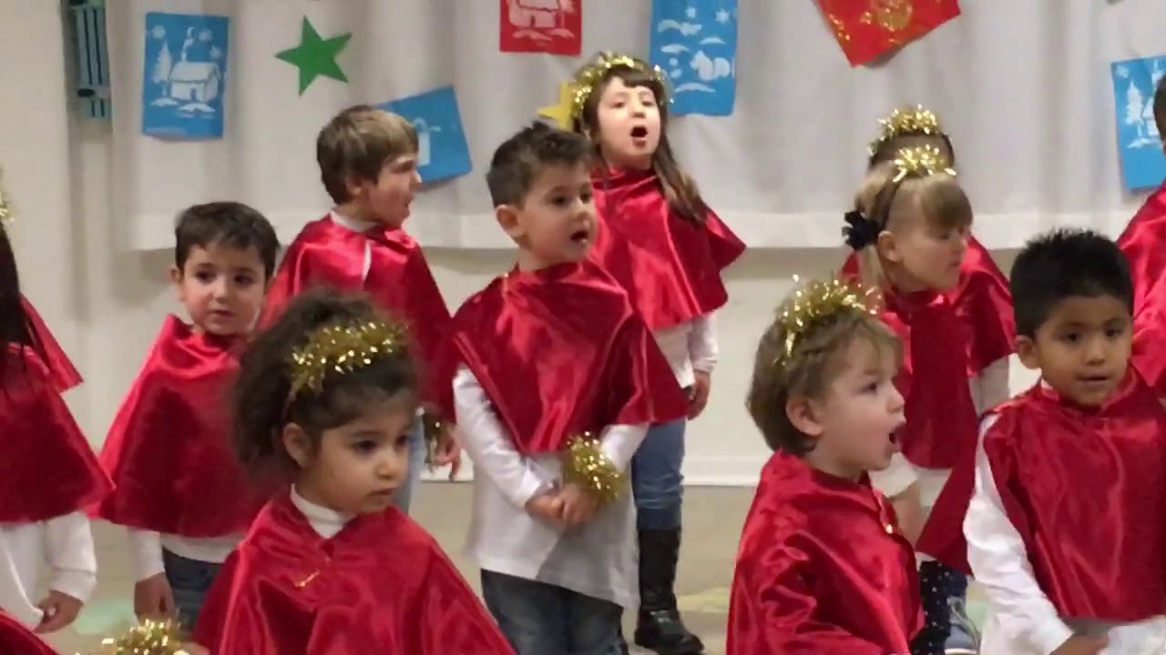 Recita Sofia Xmas2017 - Girotondo di Natale