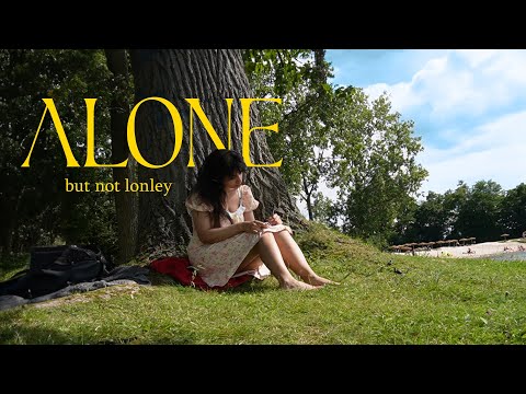 being out alone | Solo Date at the Lake 🌳