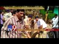 Protesting Jana Sena, Left activists lathicharged at Vijayawada RDO office